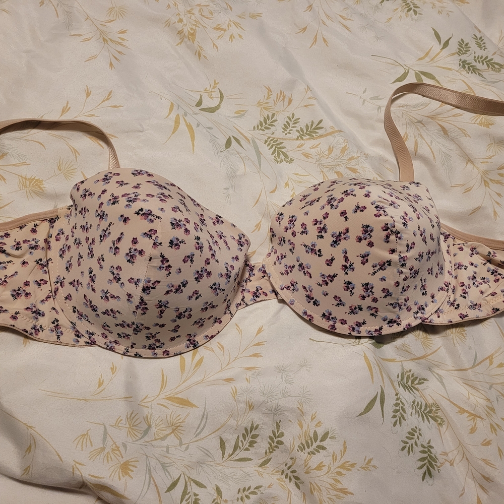 Light Pink Floral T-Shirt Bra - Women's Intimates